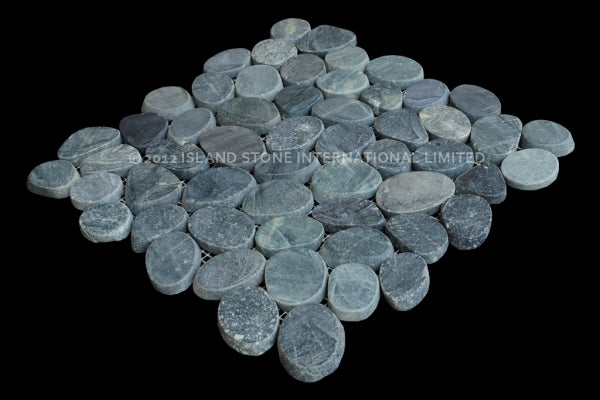 Color: Medan Charcoal