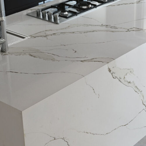 Unique Calacatta Gold 130x64 Quartz Slab 0