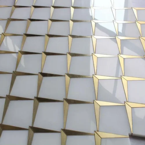 Angolo 3 4.8x4.1 Polished Brass Mosaic 0