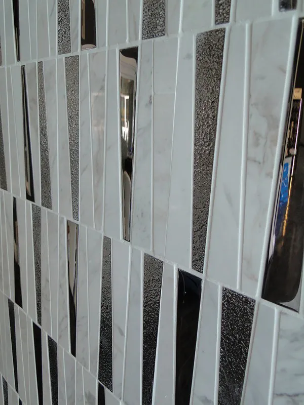 Layers White 5.8X0.9X0.4 Polished, Textured Glass, Stone Mosaic 1