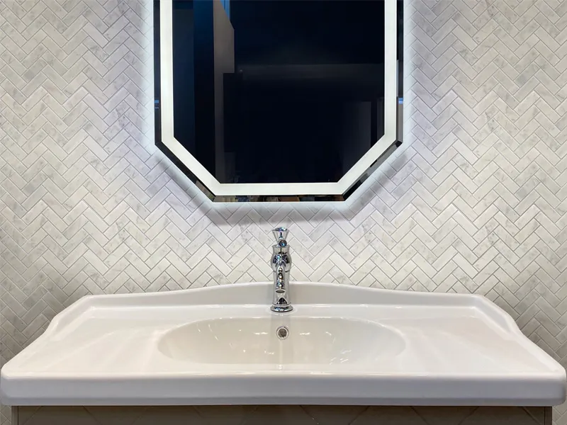 Carrara 1X3 Herringbone Honed Bianco Mosaic 1