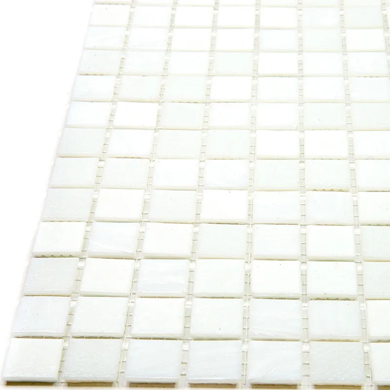 Snow 0.8X0.8 Glossy Glass Mosaic 4