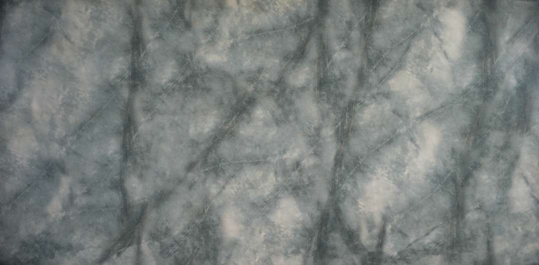 Lunar Mystique 126x63 Gray Polished Quartz Slab 4